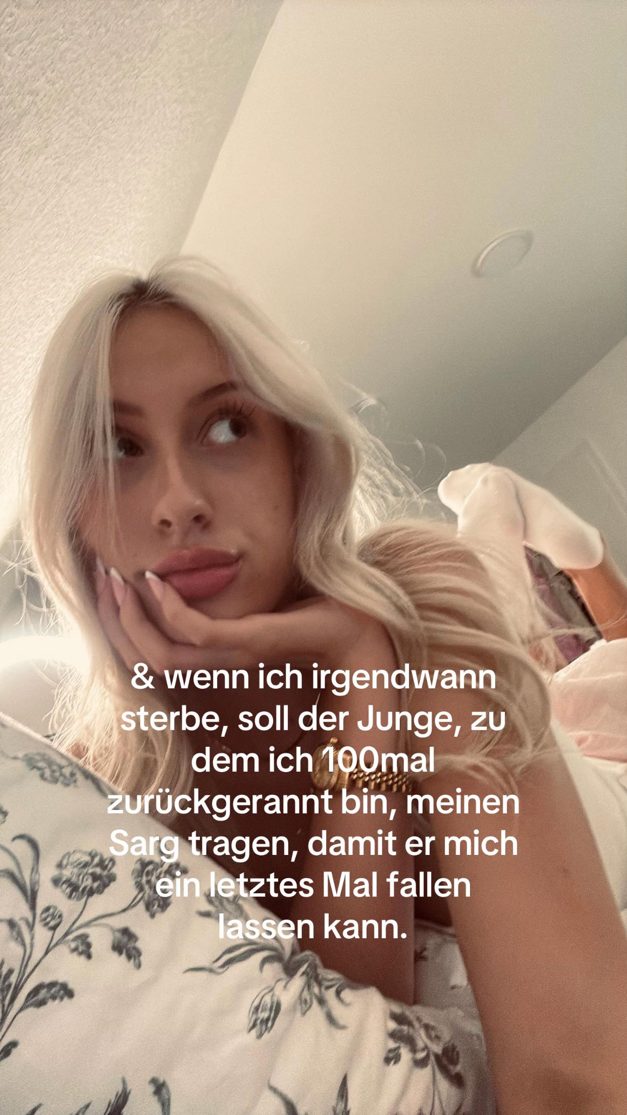 @ciaracollien