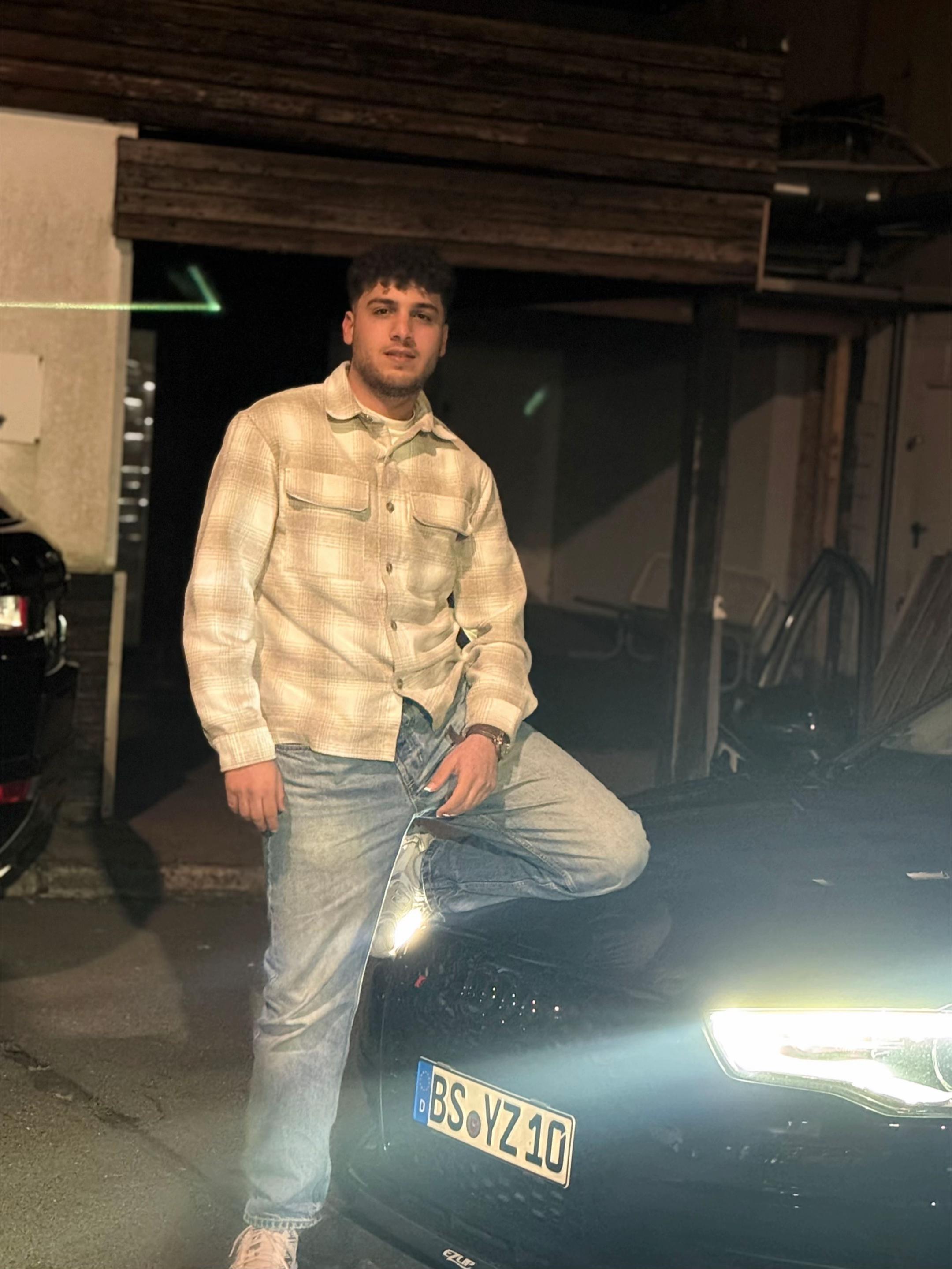 @:﮼Youssef Zourob .🚗