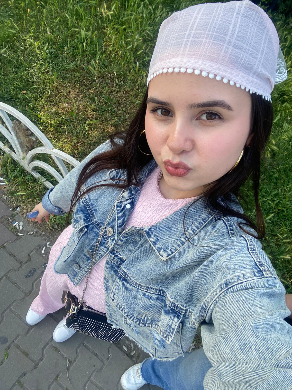 @dilaraa