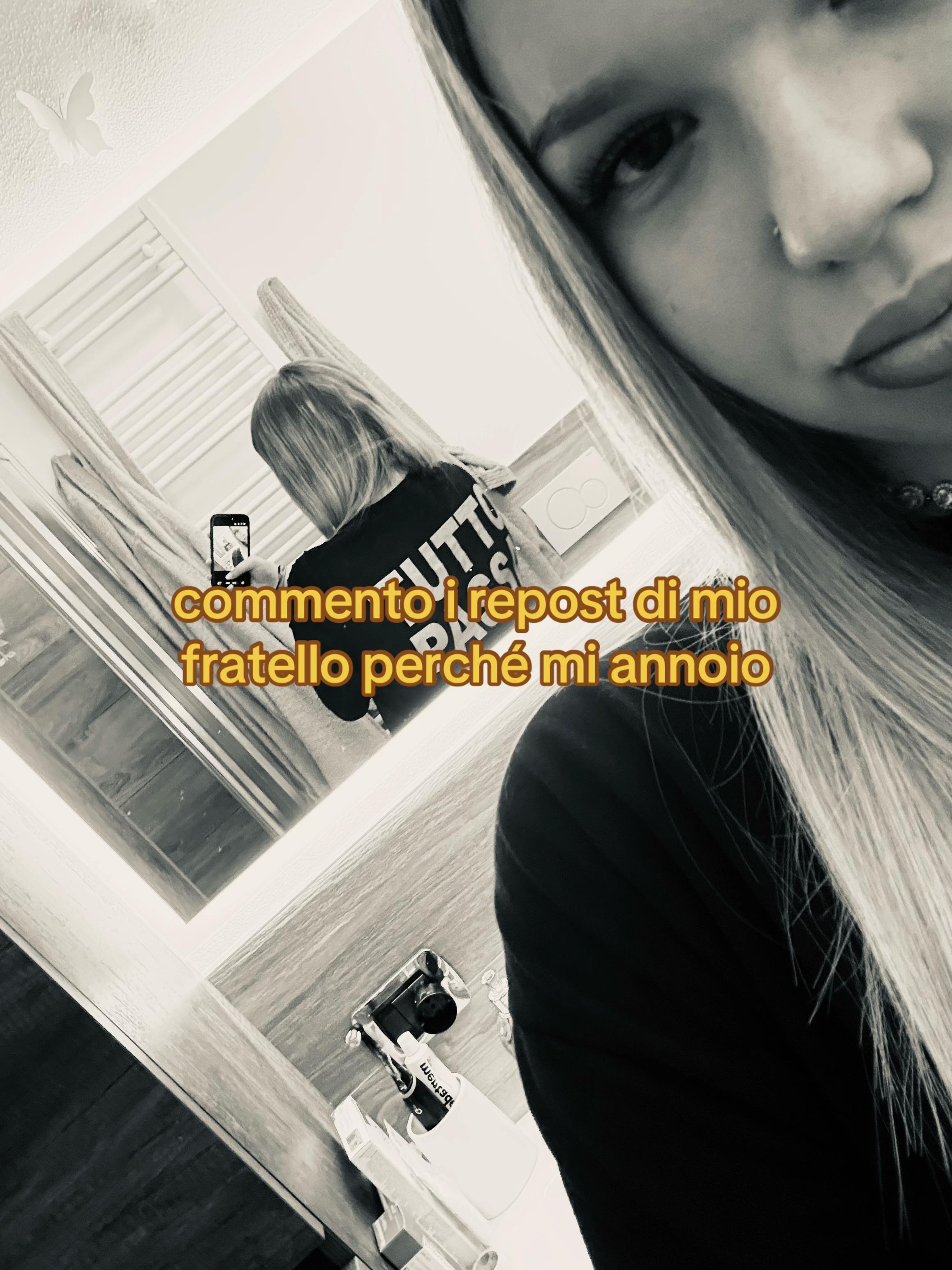 @𝟐𝟐