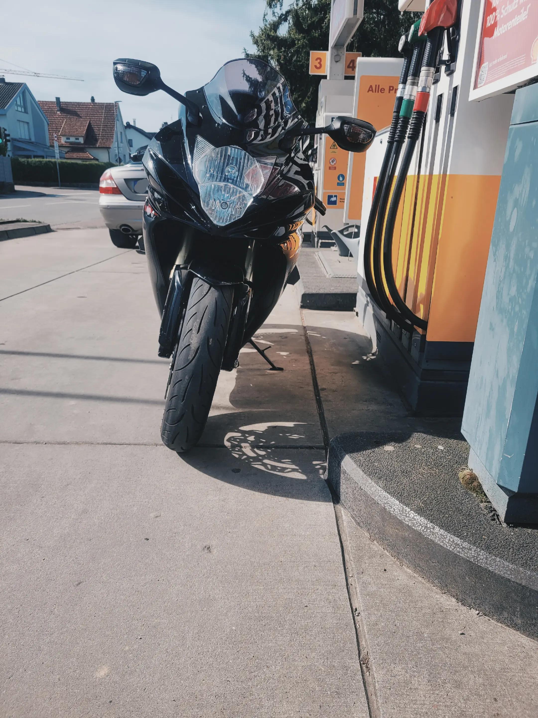 @_gixxer_750