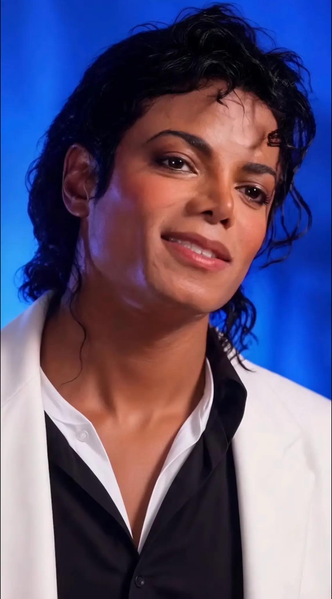 @KING OF POP👑MJ FAN❤️
