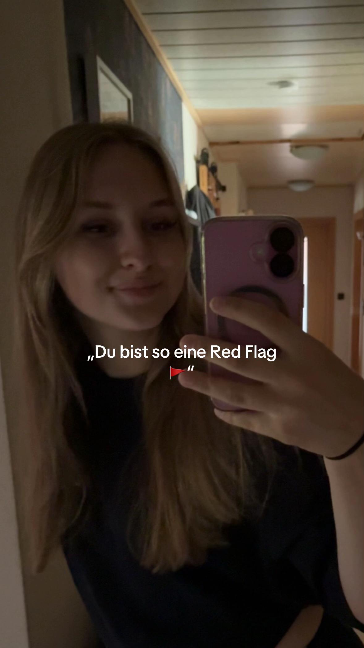 @Leonie👾