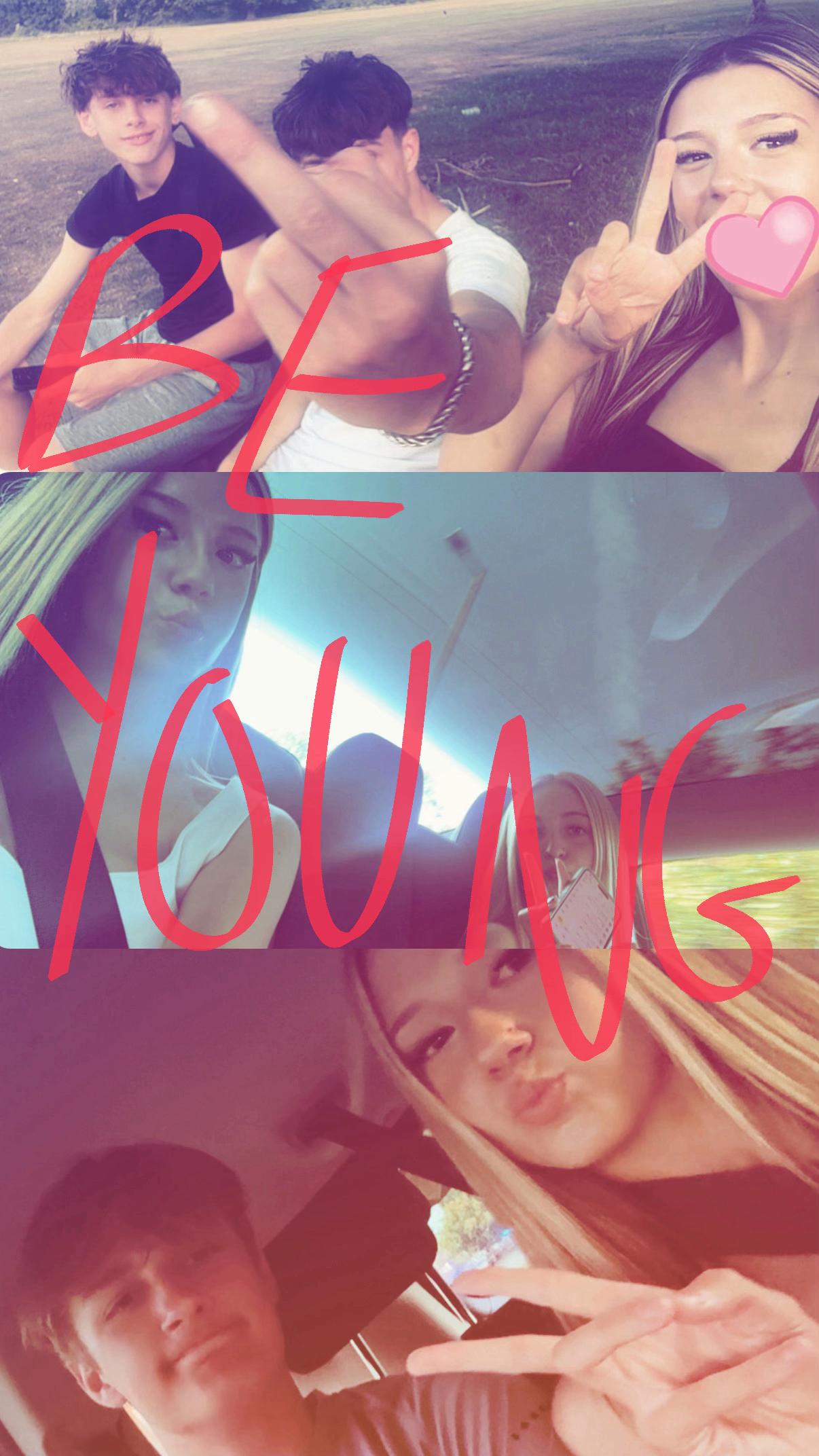 @𝐑𝐄𝐍𝐀𝐄🤍