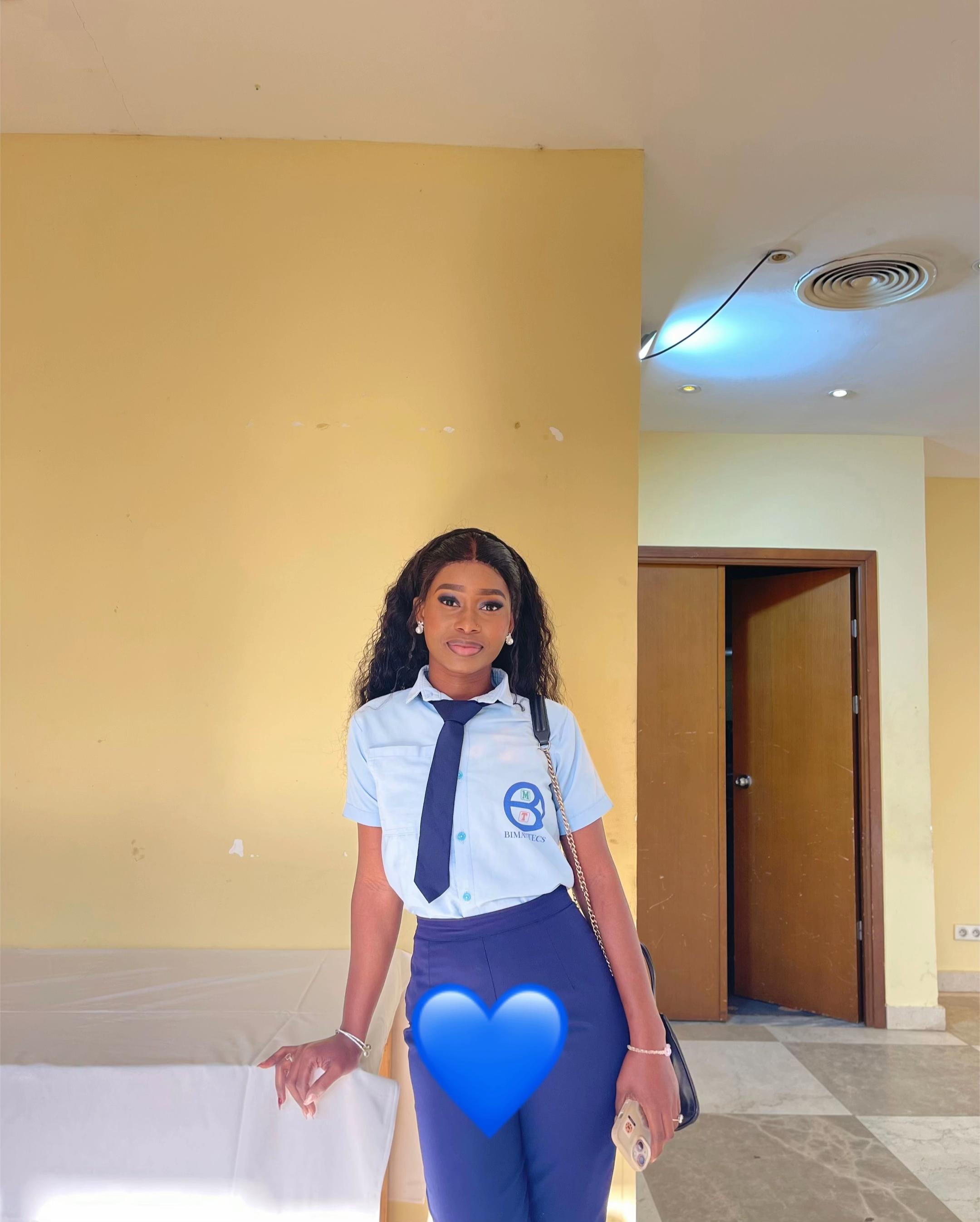 @Daizy💍Cabral D&rsquo;Almada🍯🥛💜
