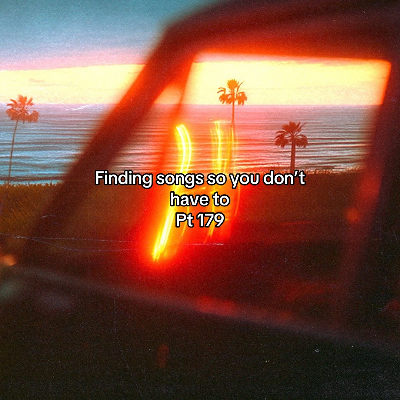 @🎧