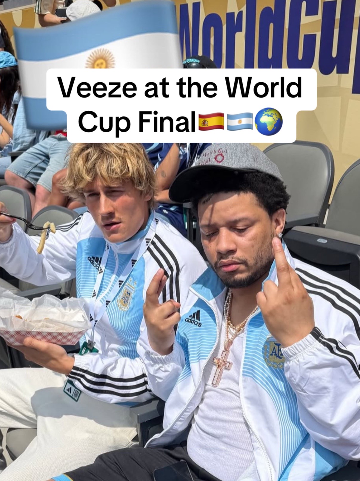 @Veeze Fan Page