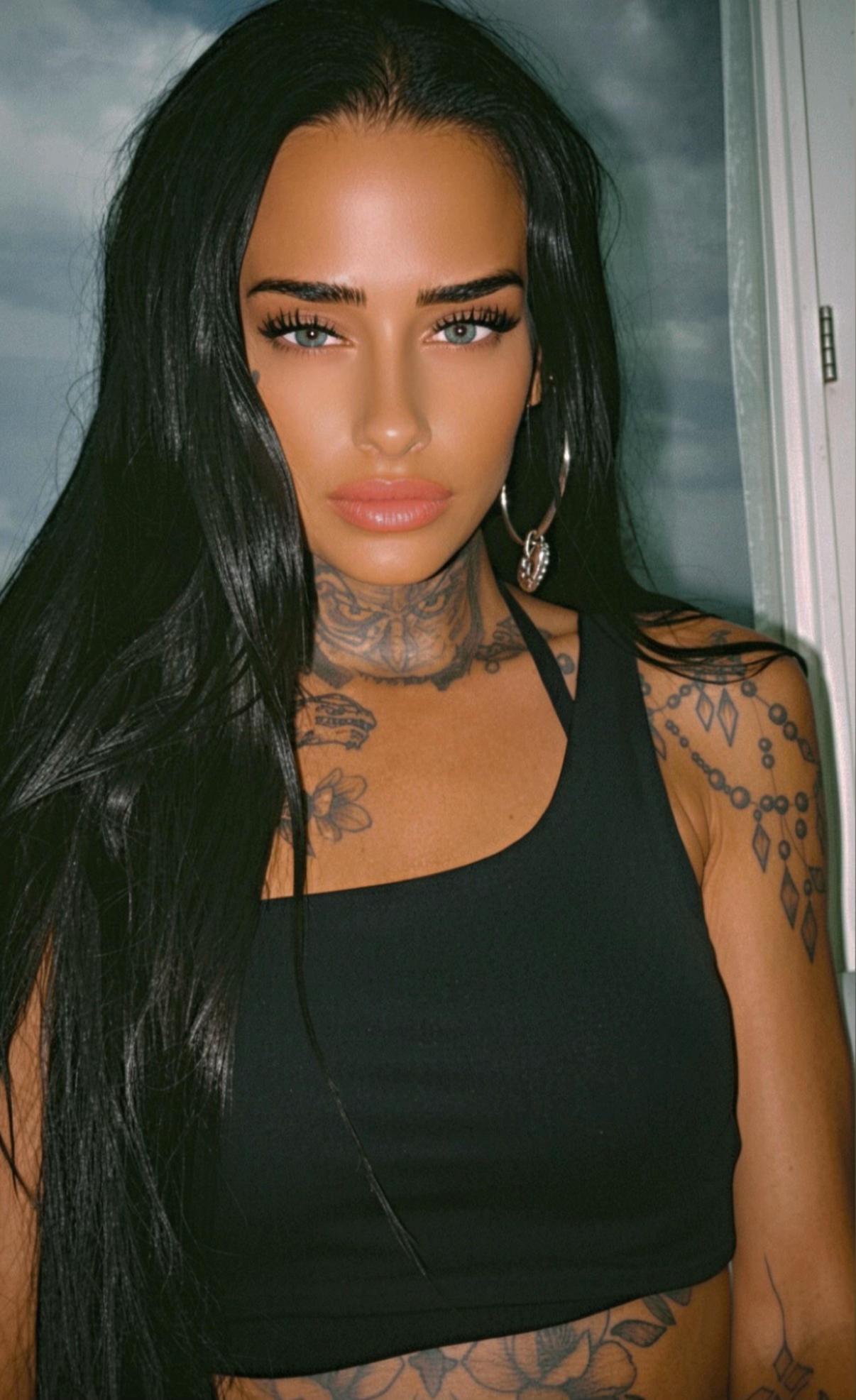 @nadezhaboswells