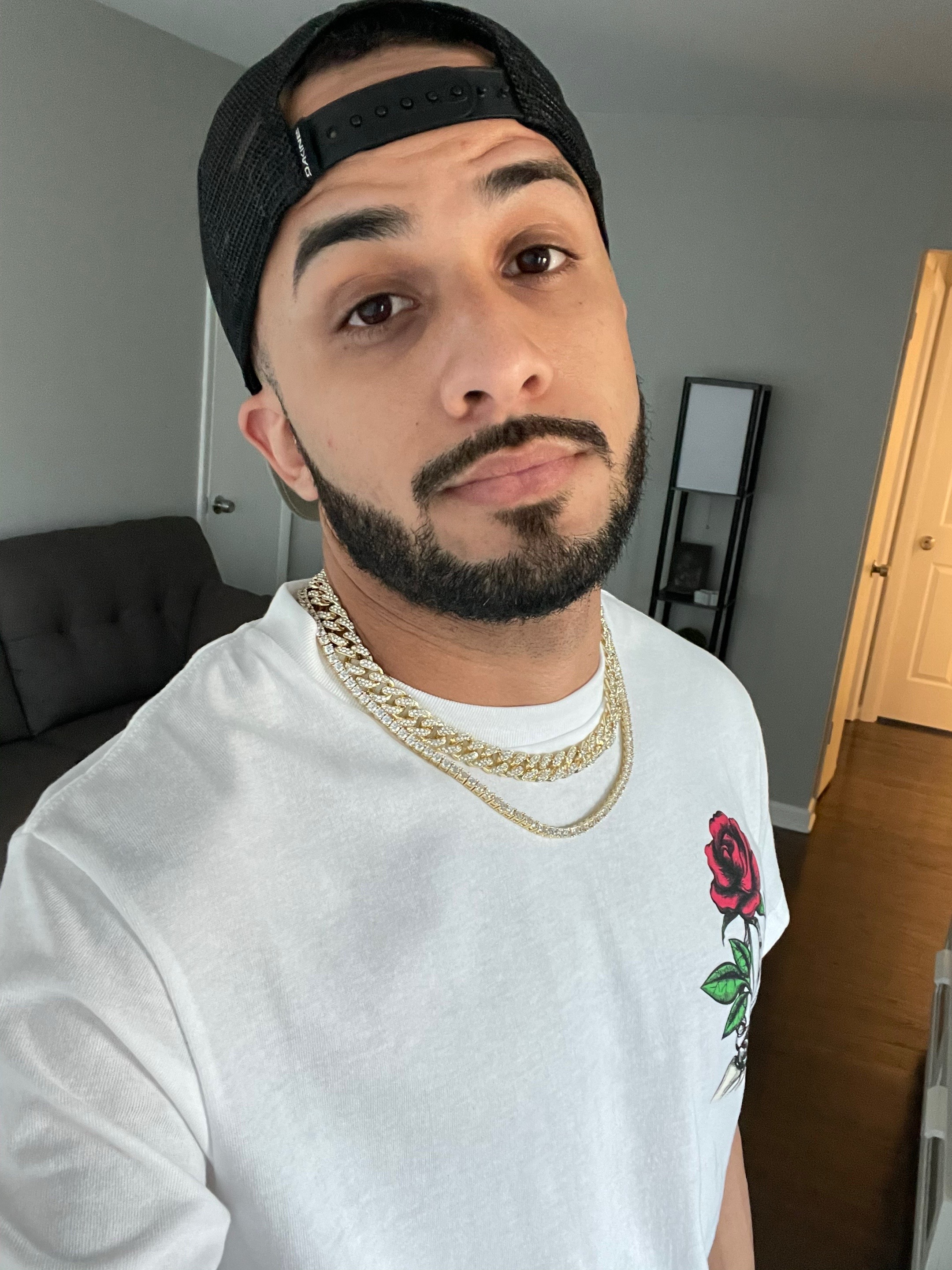 @JReyes07