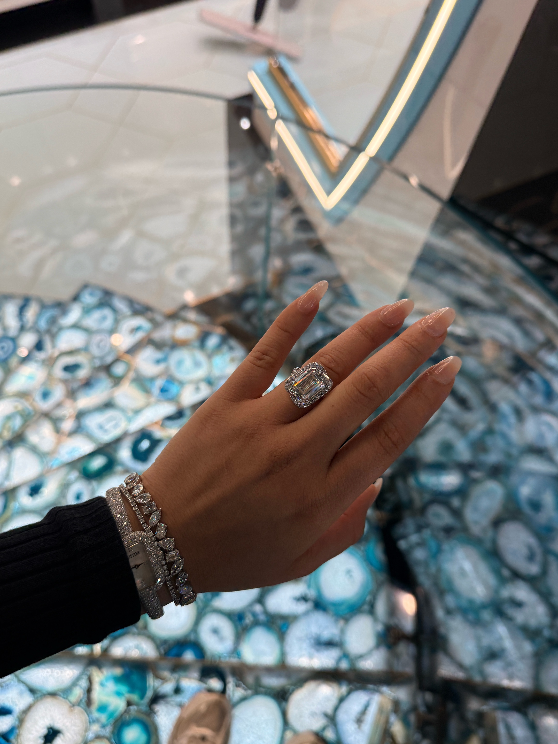 @Victoria Pristine💎