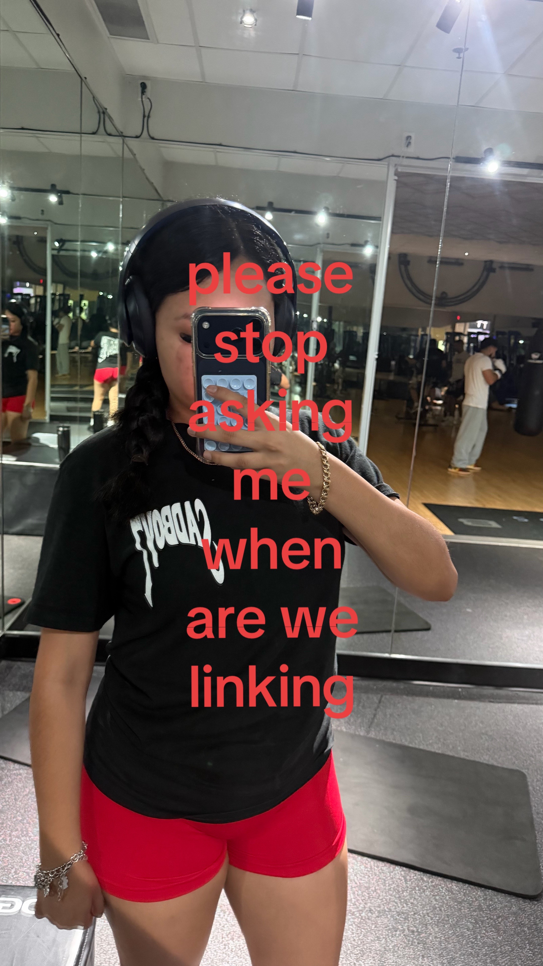 @bella