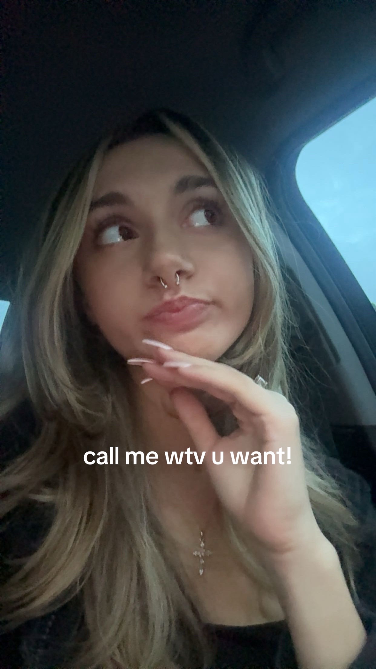@livy 𖣂