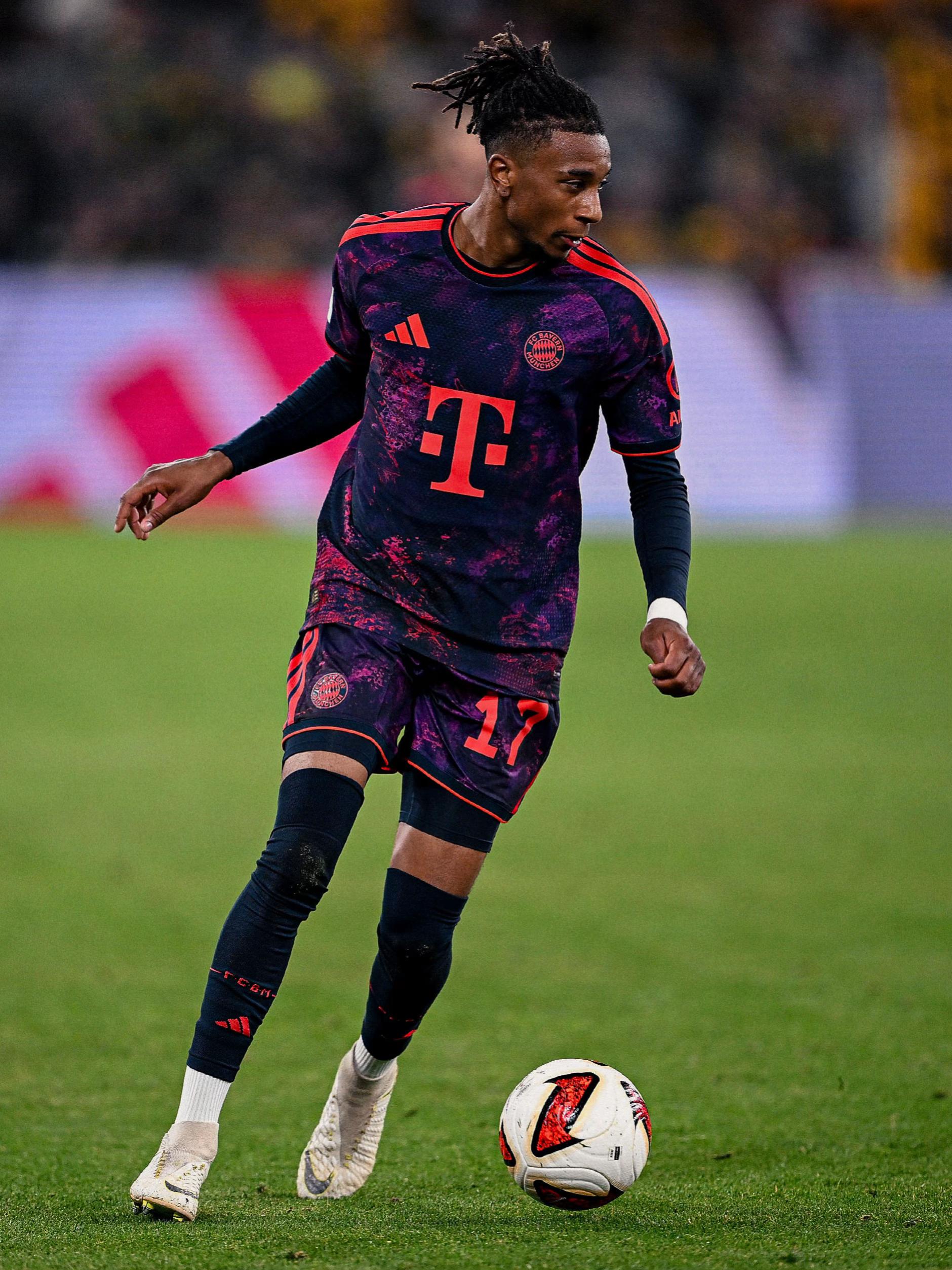 @Footballer Fits