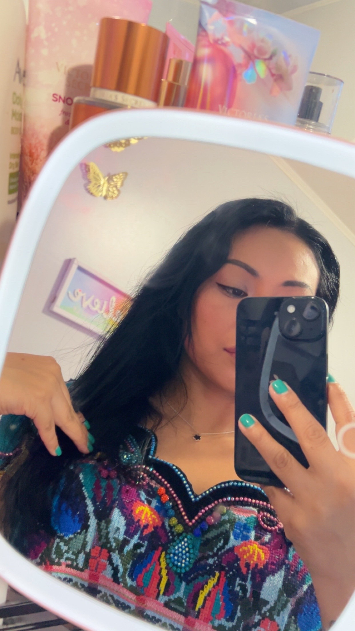 @S U S Y 🦋