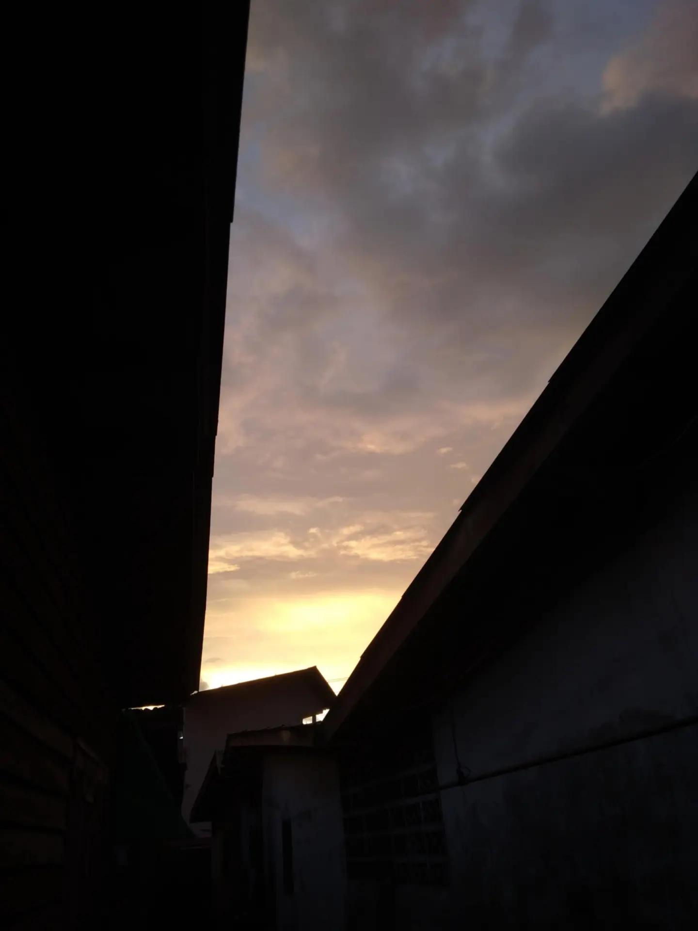@มนม่นม้นม๊นม๋น