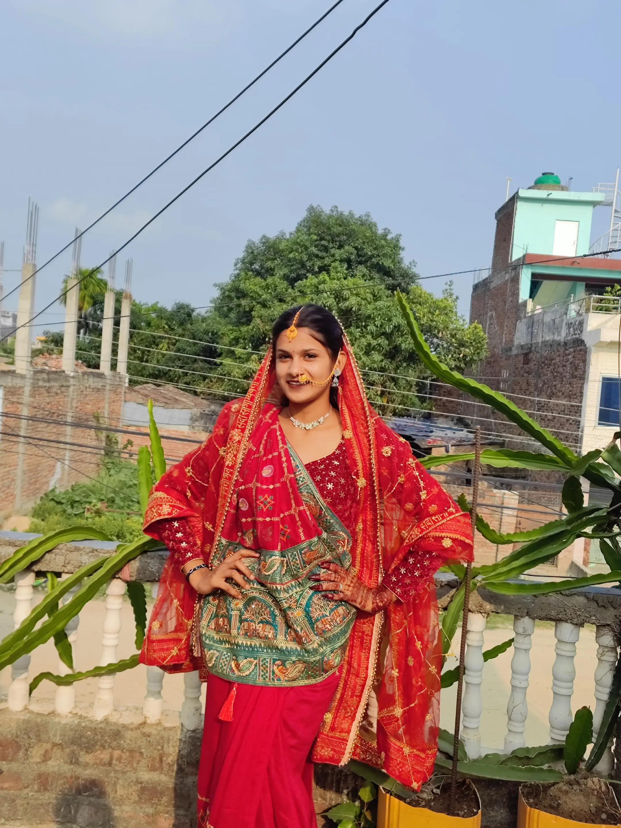 @कान्हा 🦚 👣