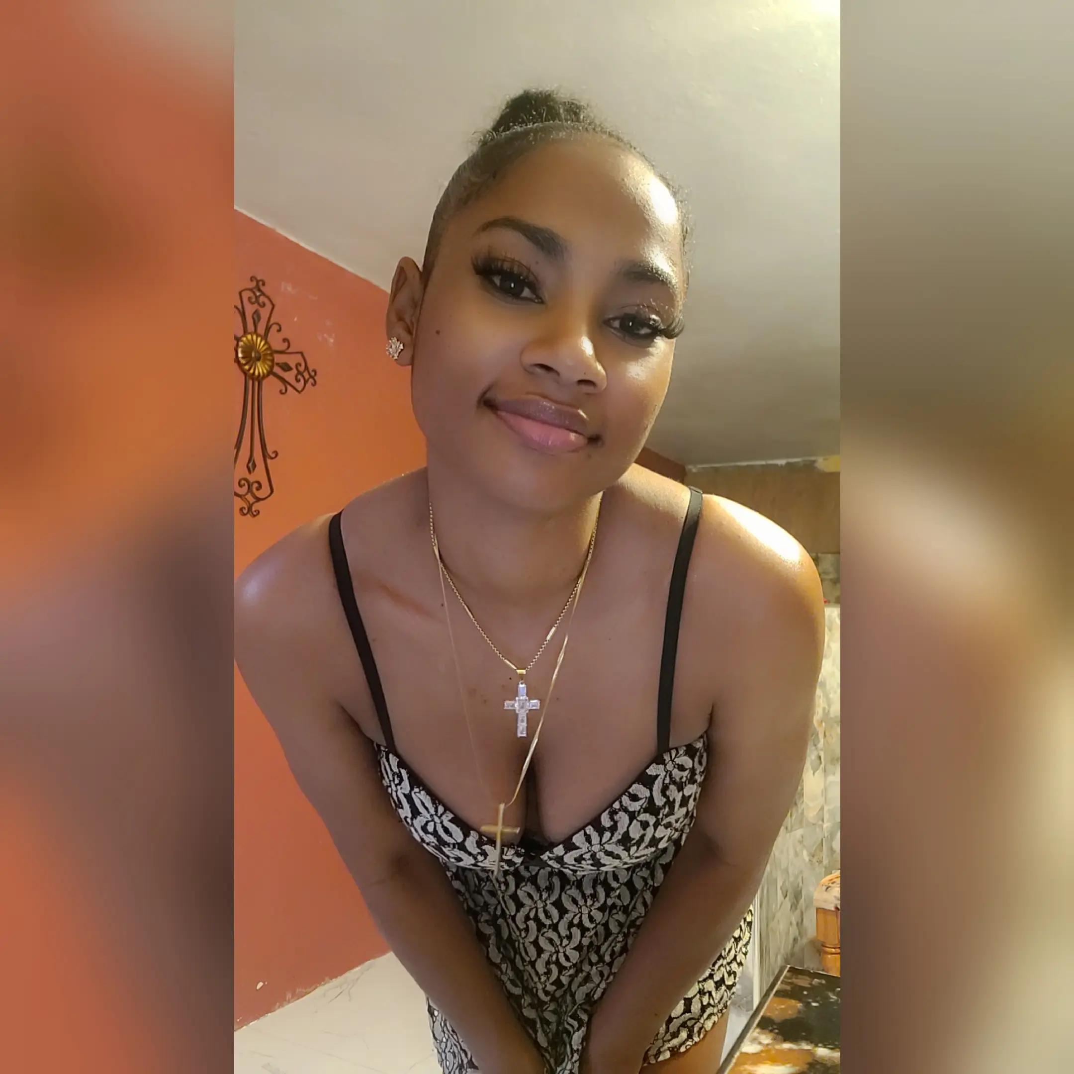 @Dime_piecejun20MrsGentles
