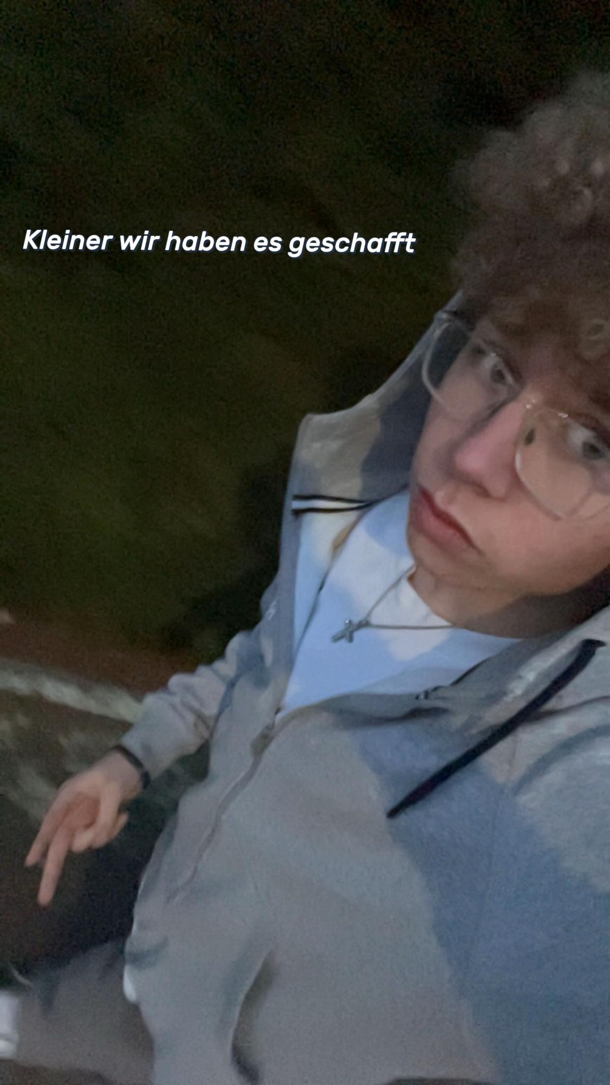 @GL