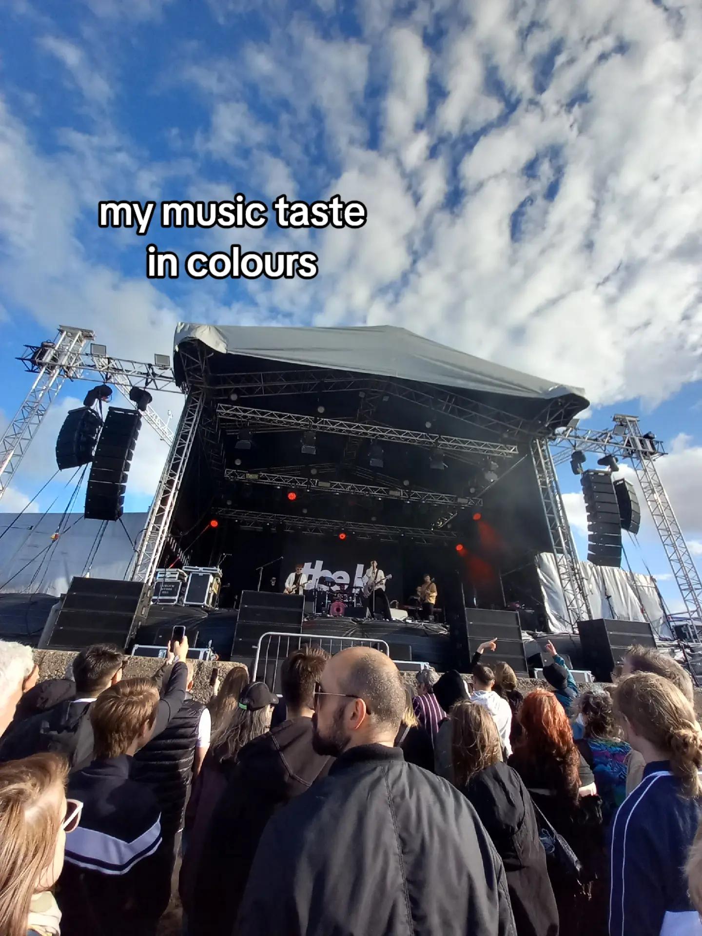 @Indie Enthusiast 🎸