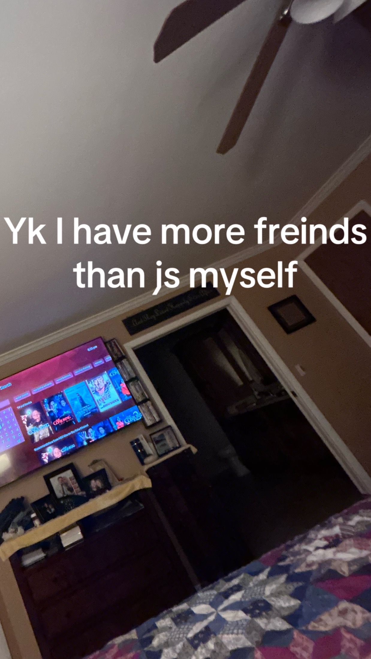 @⃟