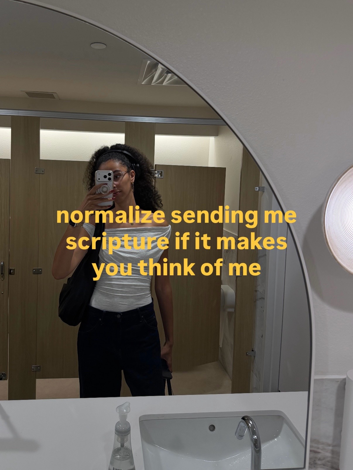 @itismedominique