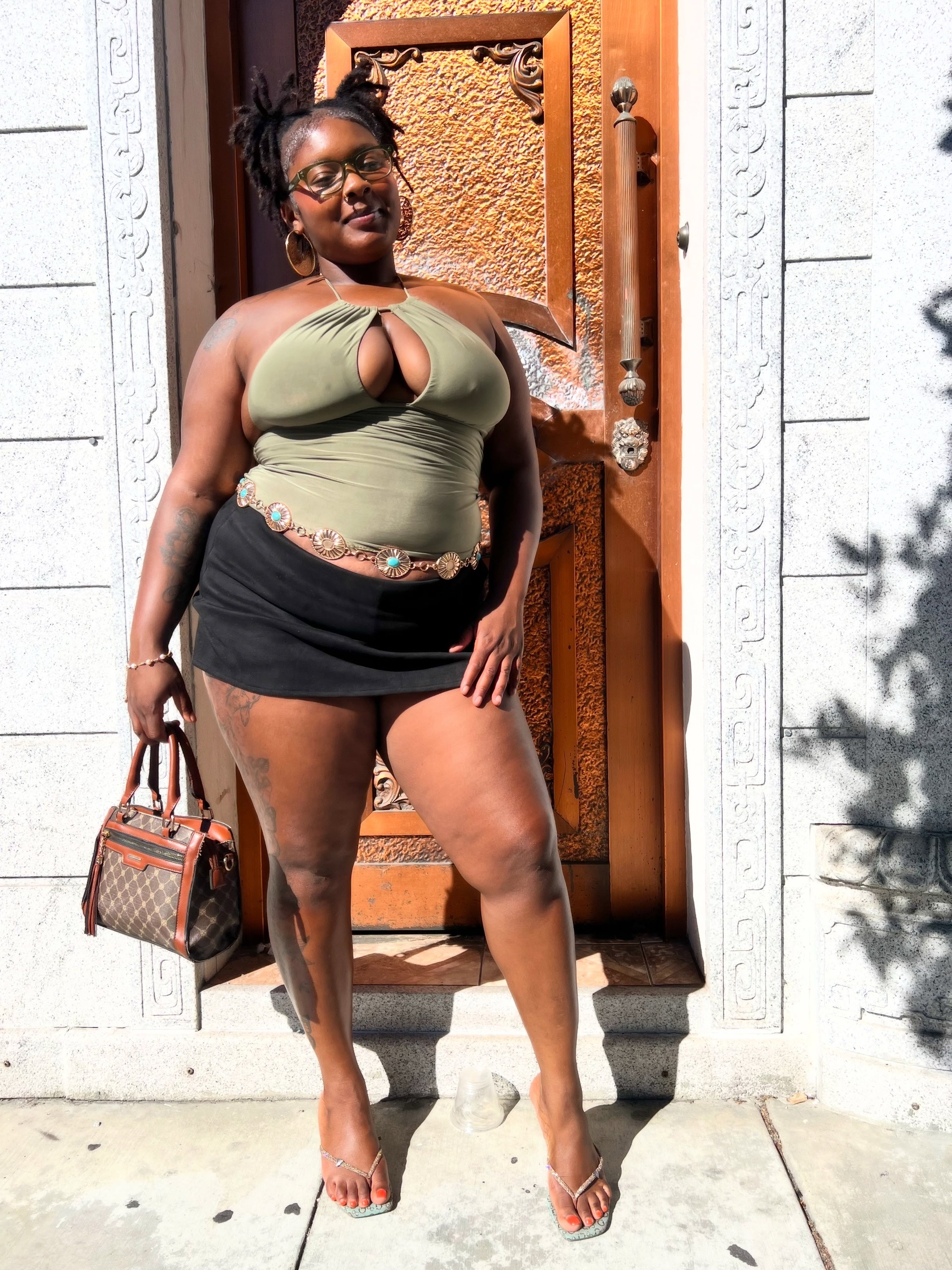 @pretty_locs_women_
