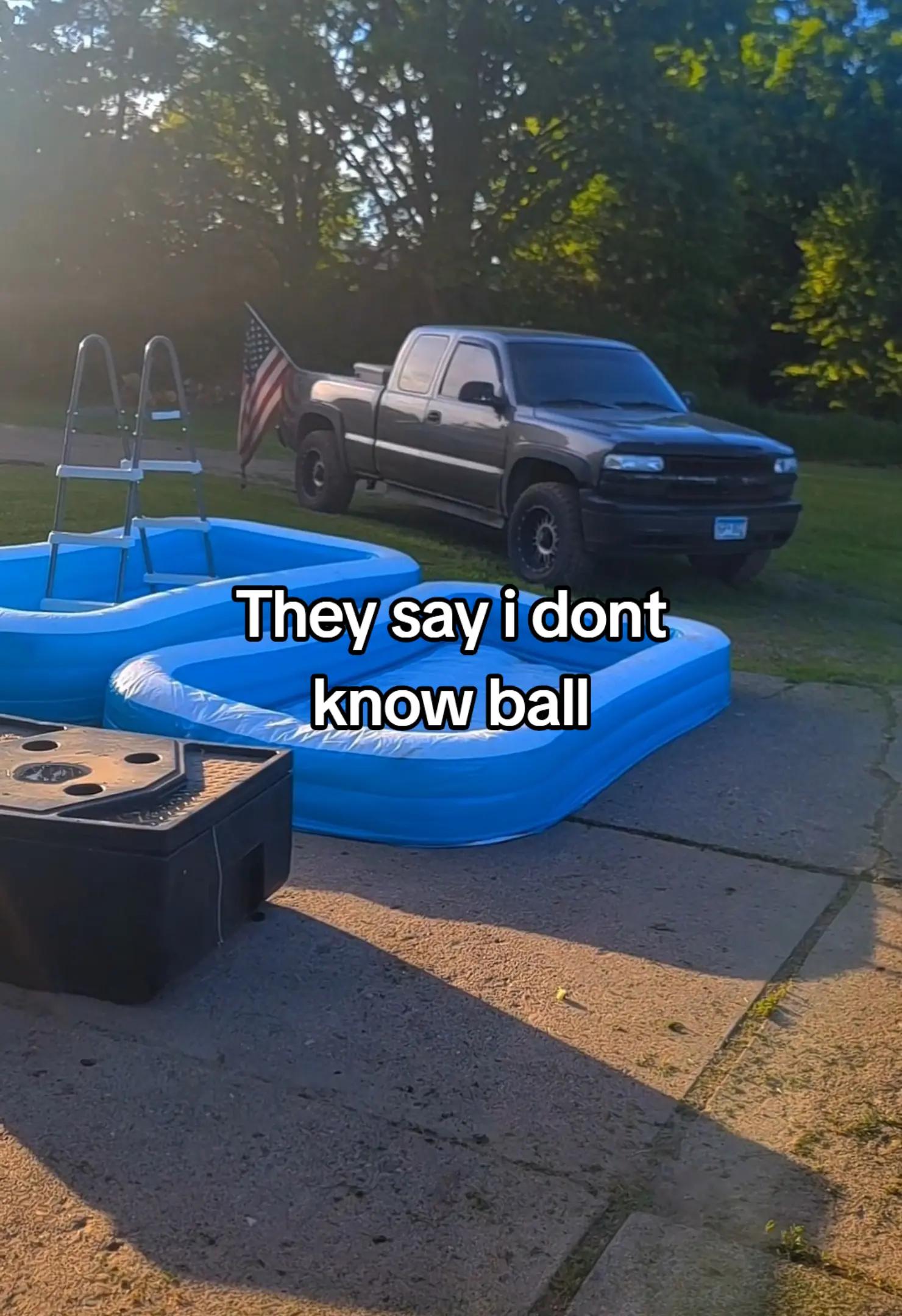 @travis