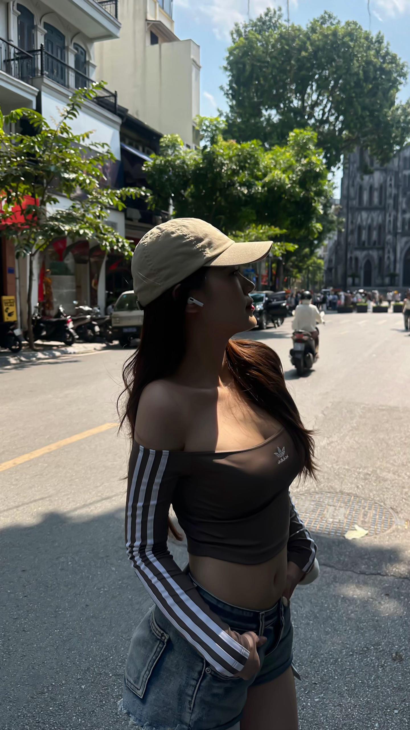 @Nguyễn Thu Huyền