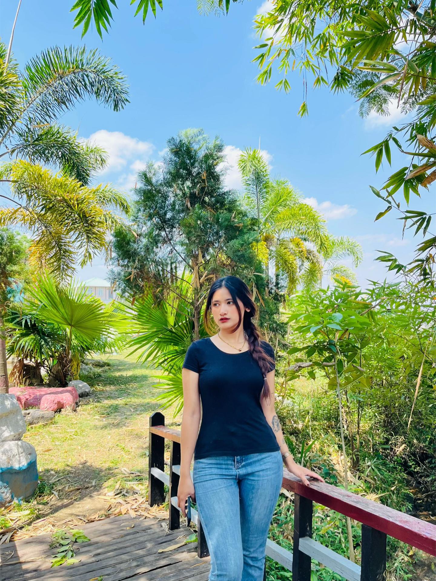 @ခွန်း🖇️