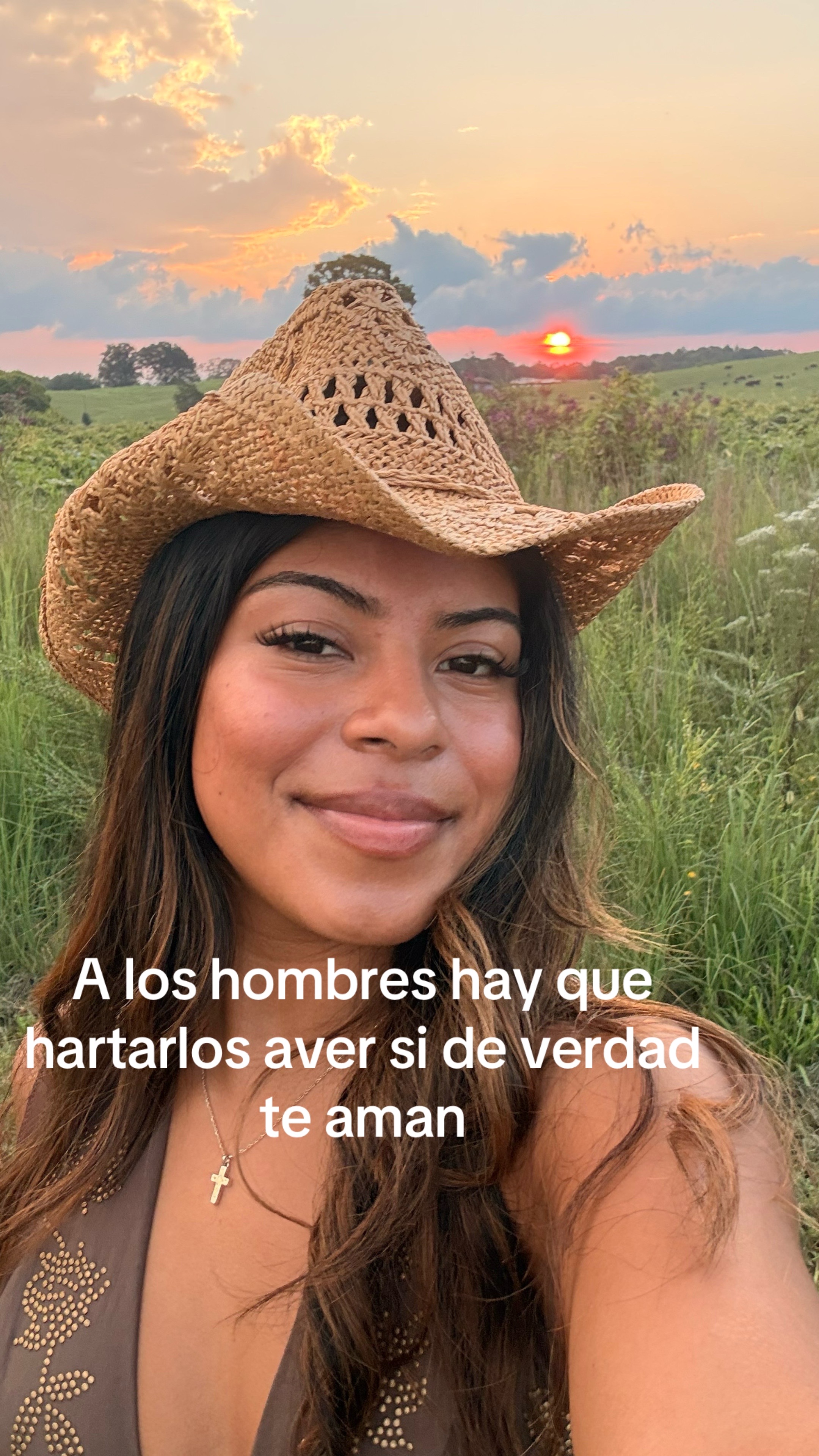 @✨🪽