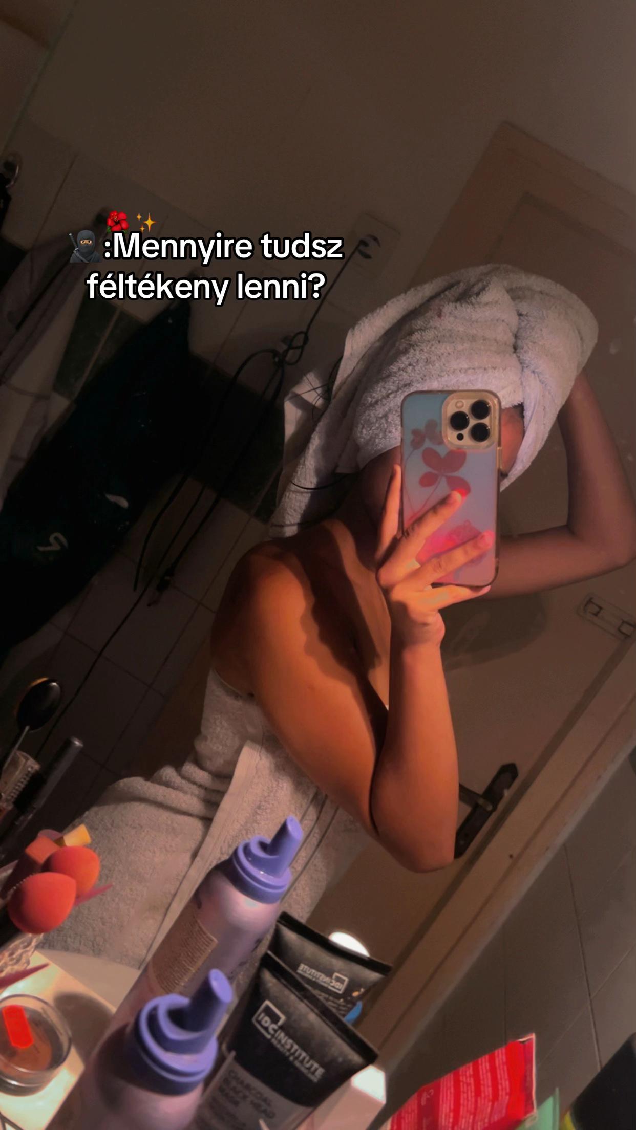 @NIKOLETTA15.