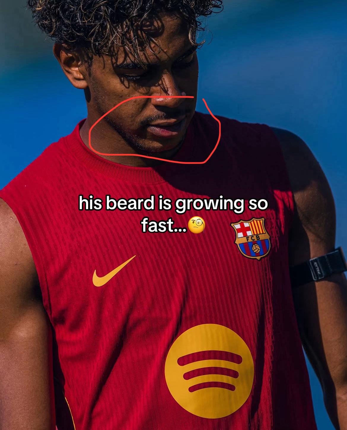 @hekination | Football