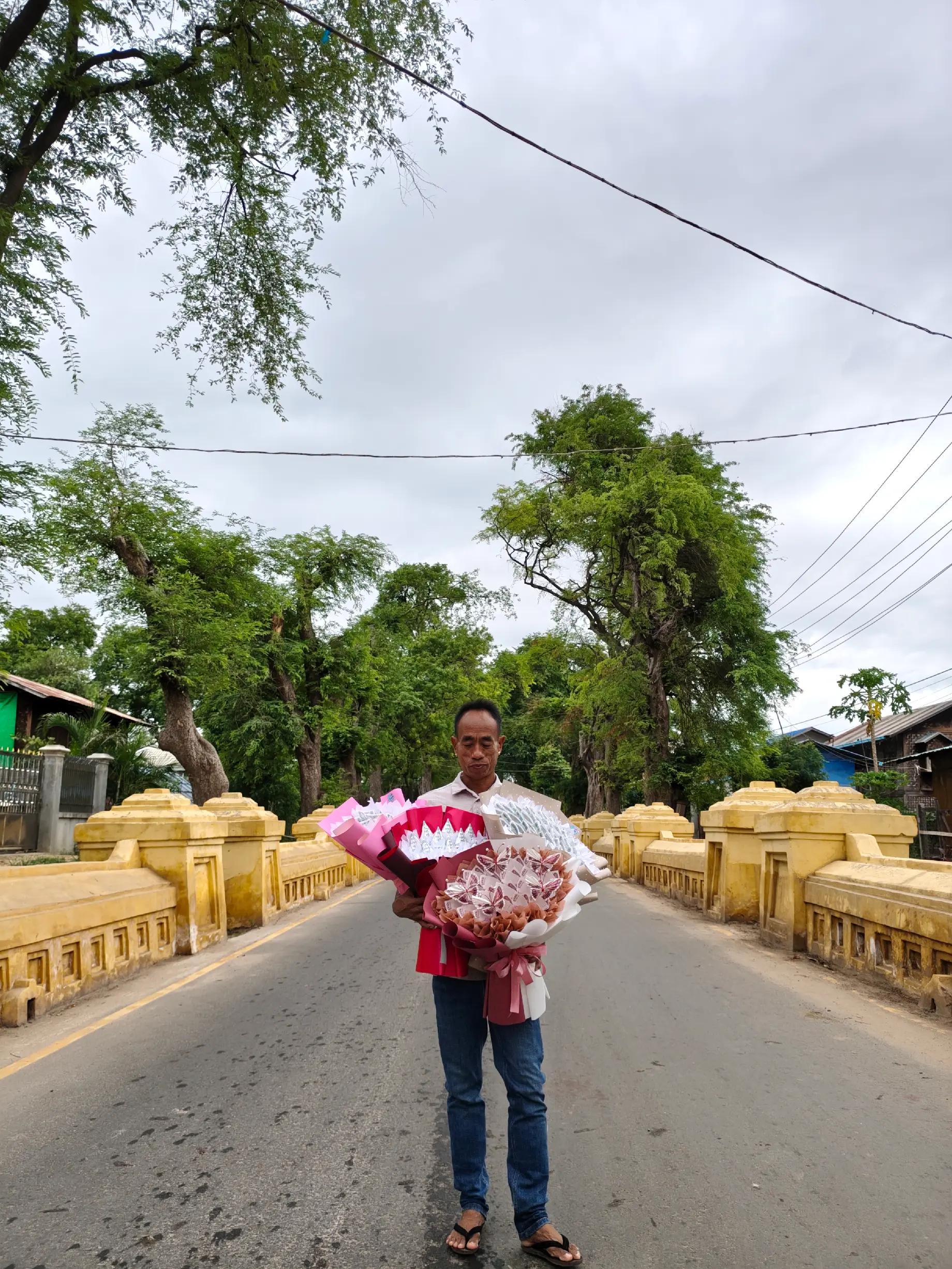 @Zaw Min Tun