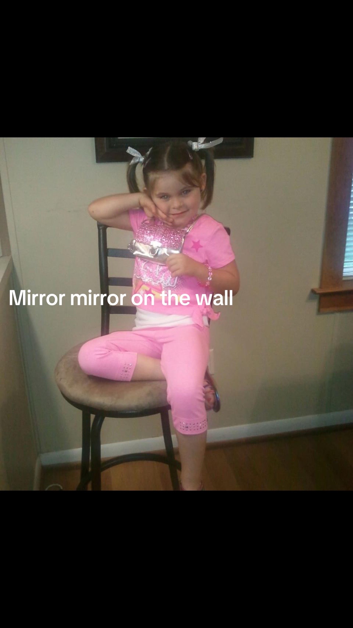 @️
