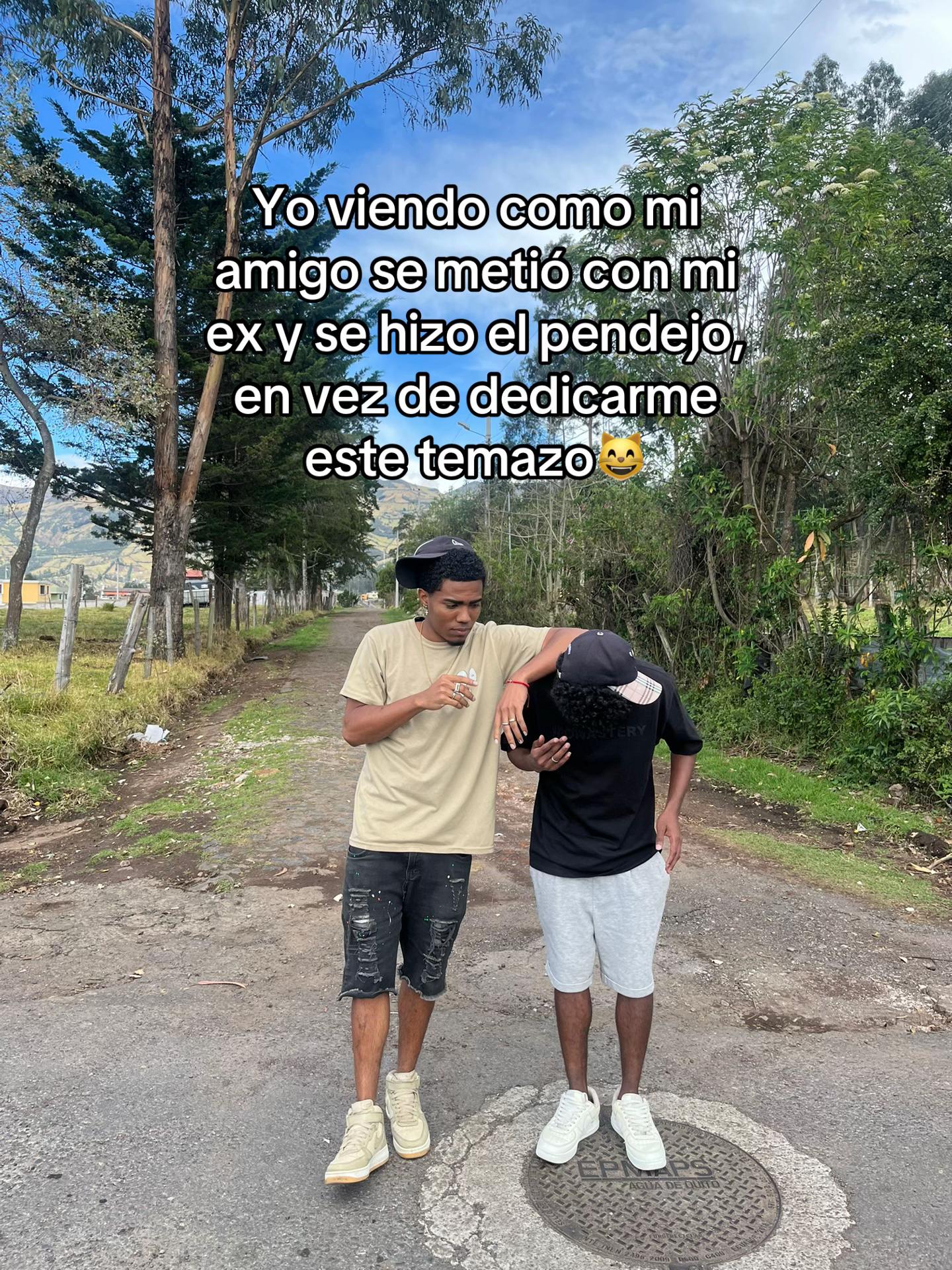@Me moi'🤎.