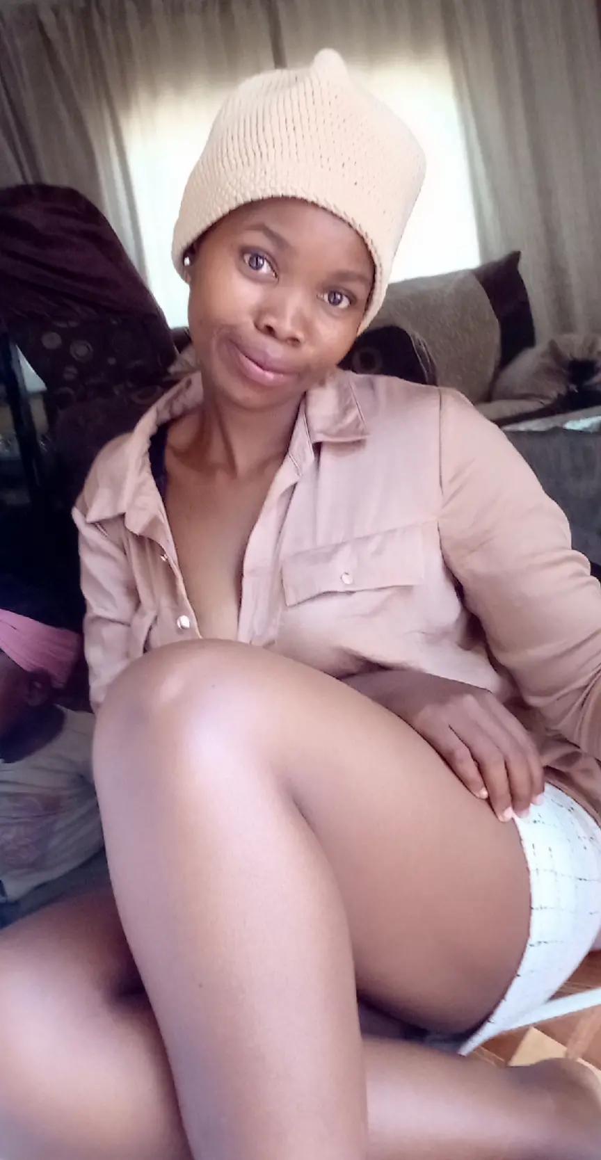 @adorablembali