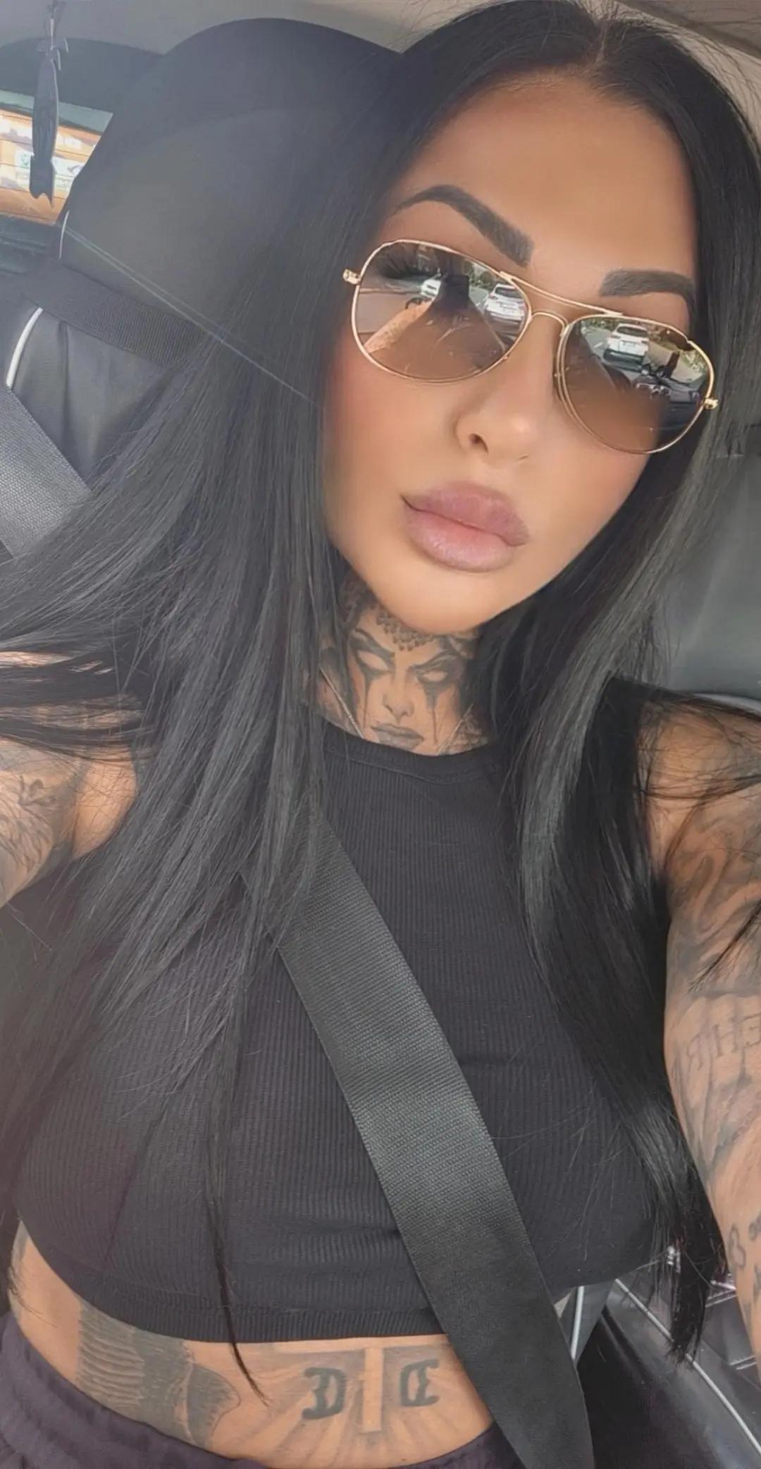 @Beniken93