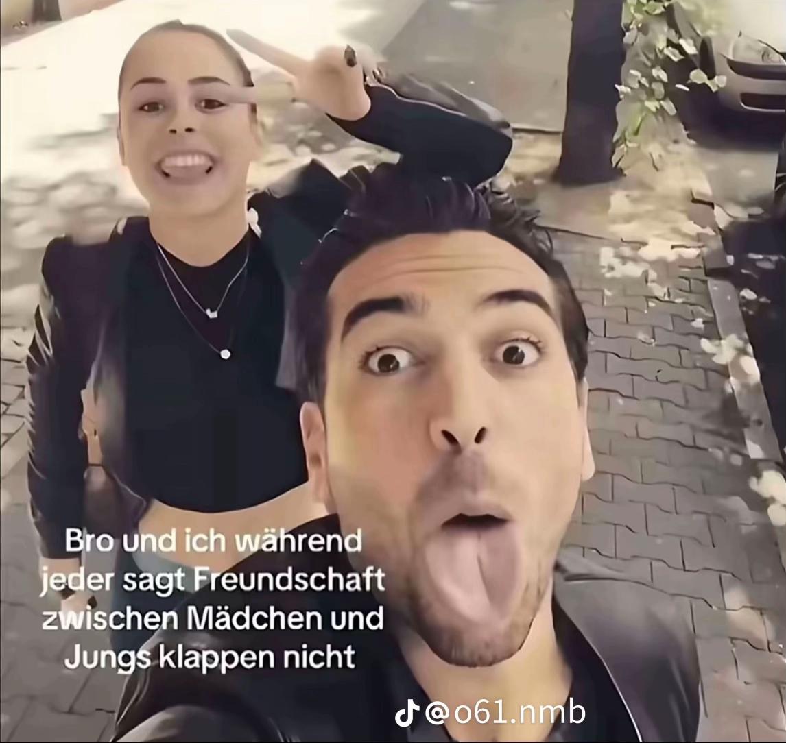 @KinderJoy_von_Joy