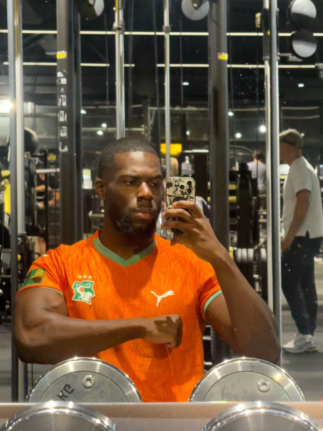 @SenkuFit