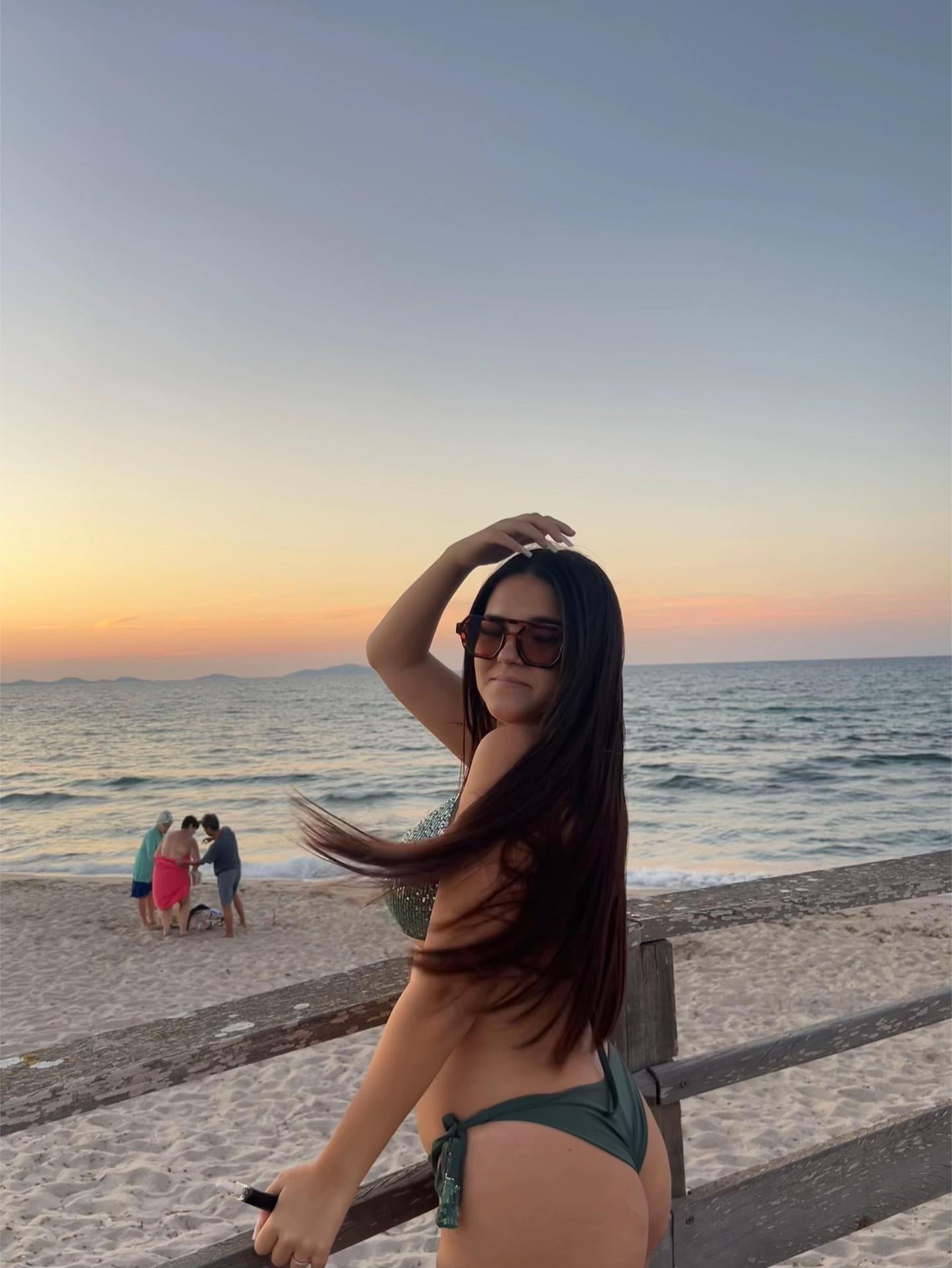 @🖤✨