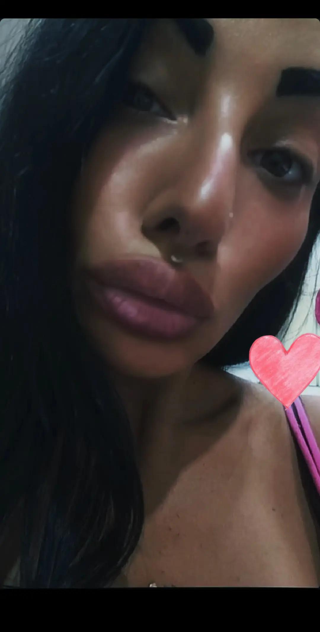@Noemylabratz👁️👄🫦🫶