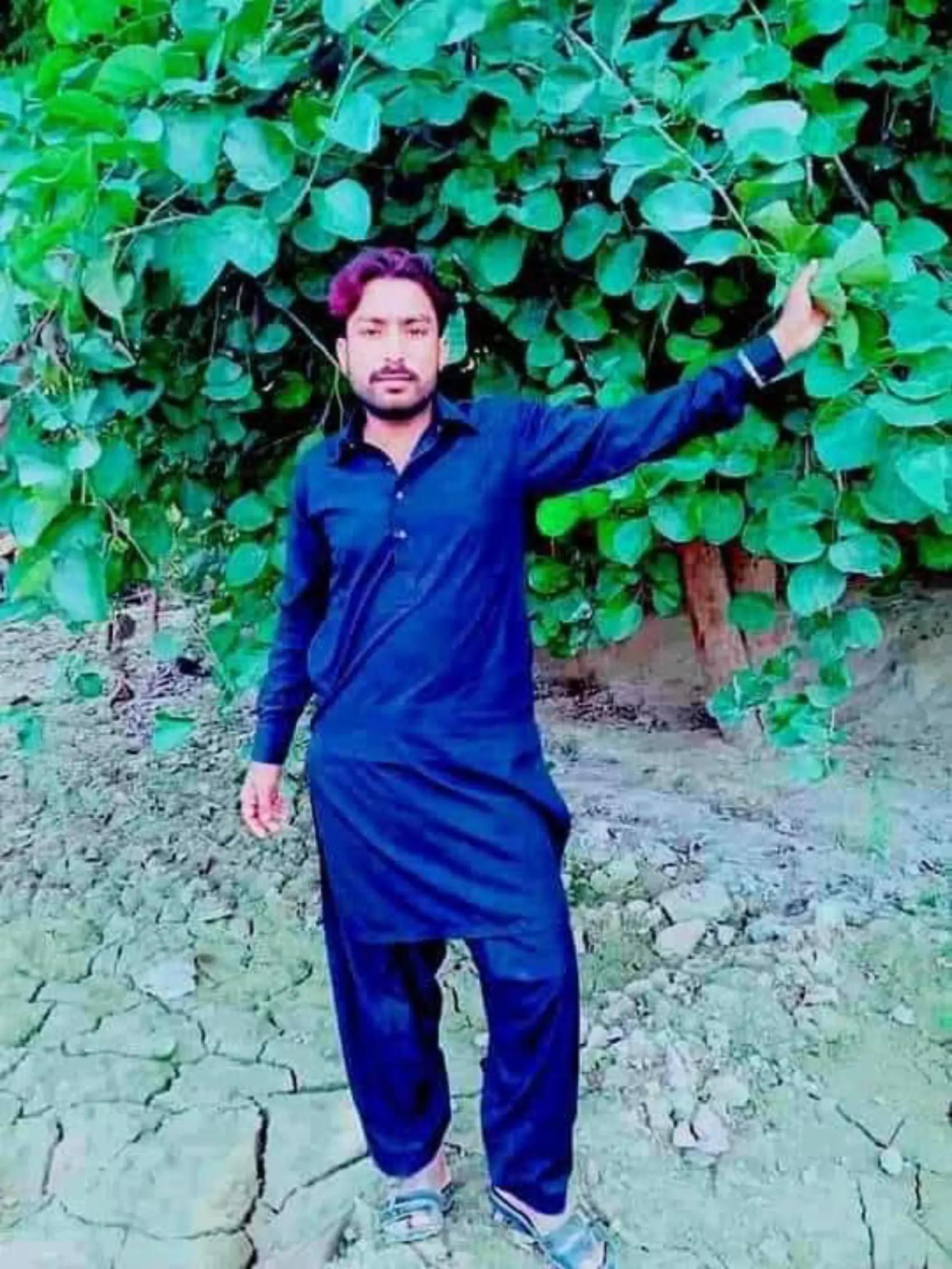 @𝙎𝘼𝙇𝙀𝙀𝙈 🚩 تحصیل حاصل پور