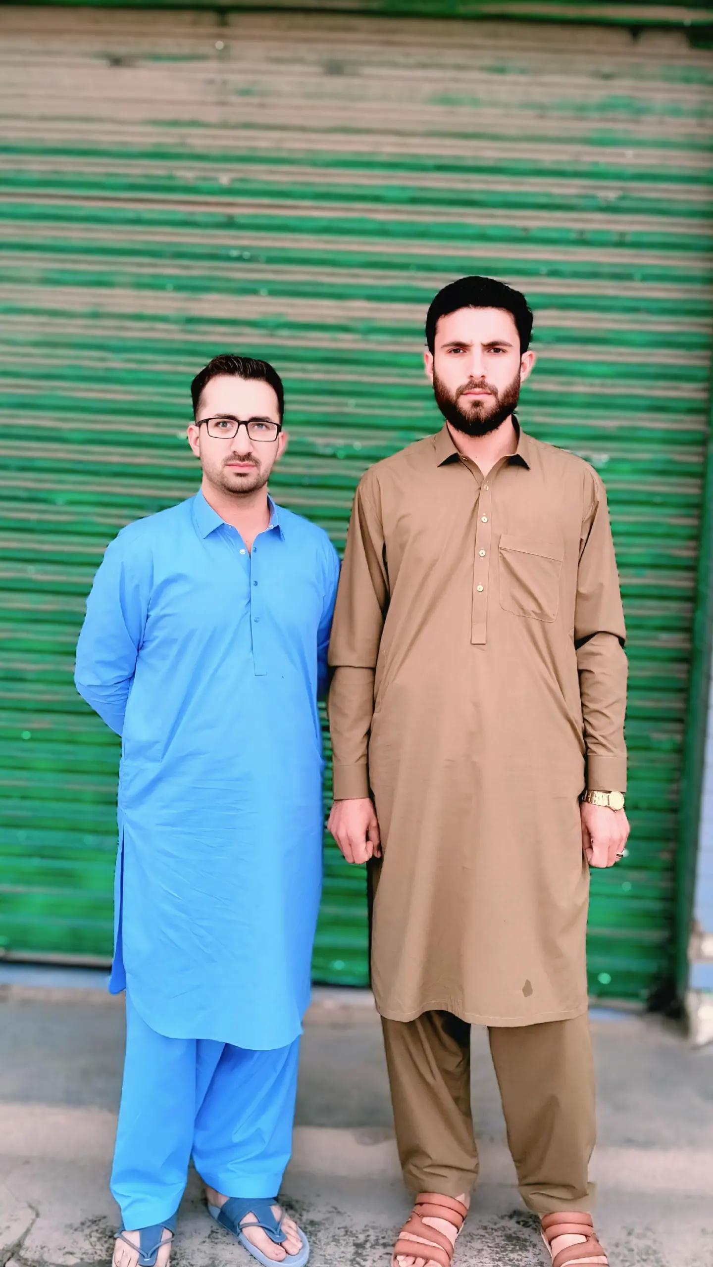 @RaZzAQ⚡