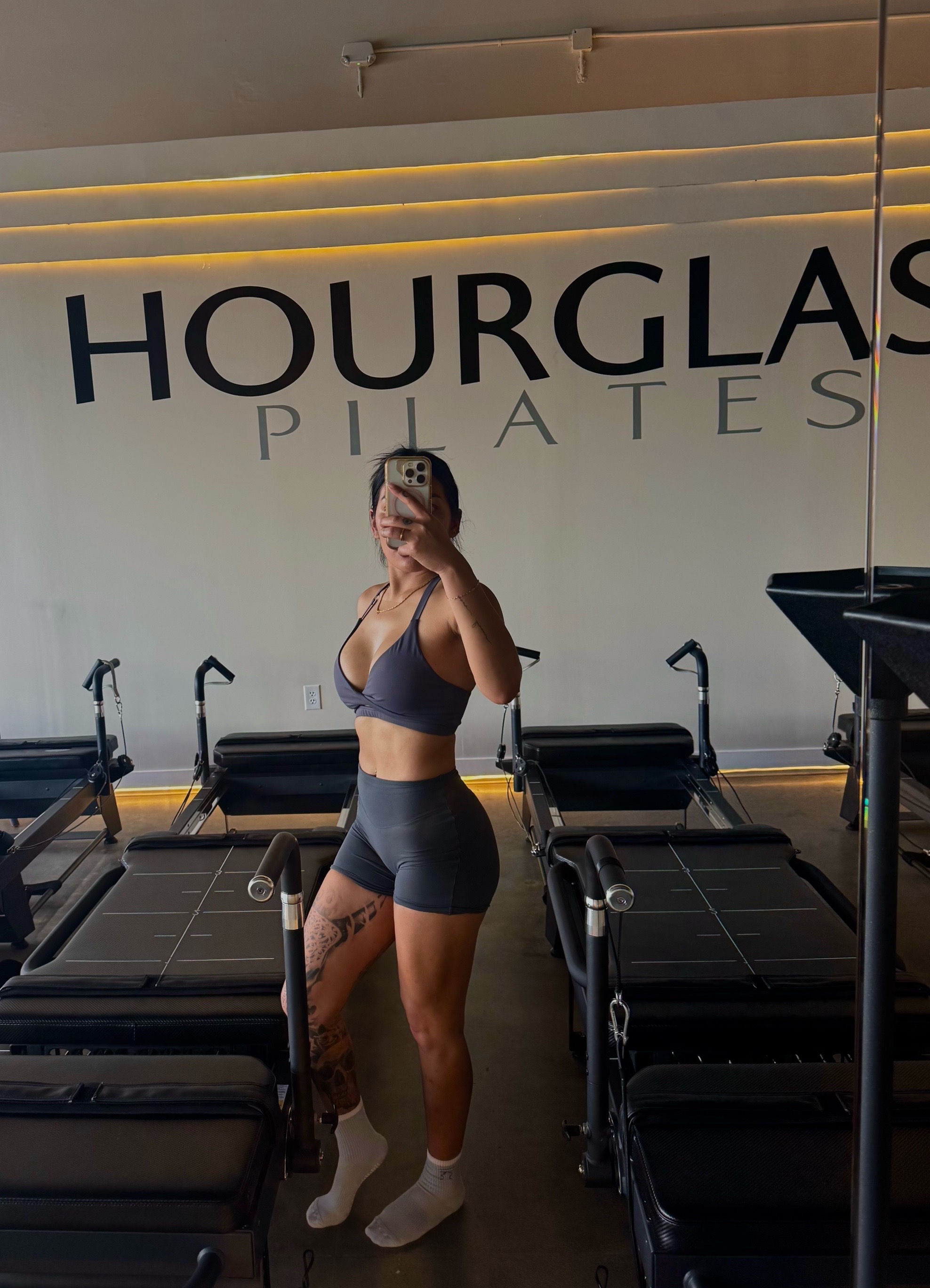 @Honeyapes