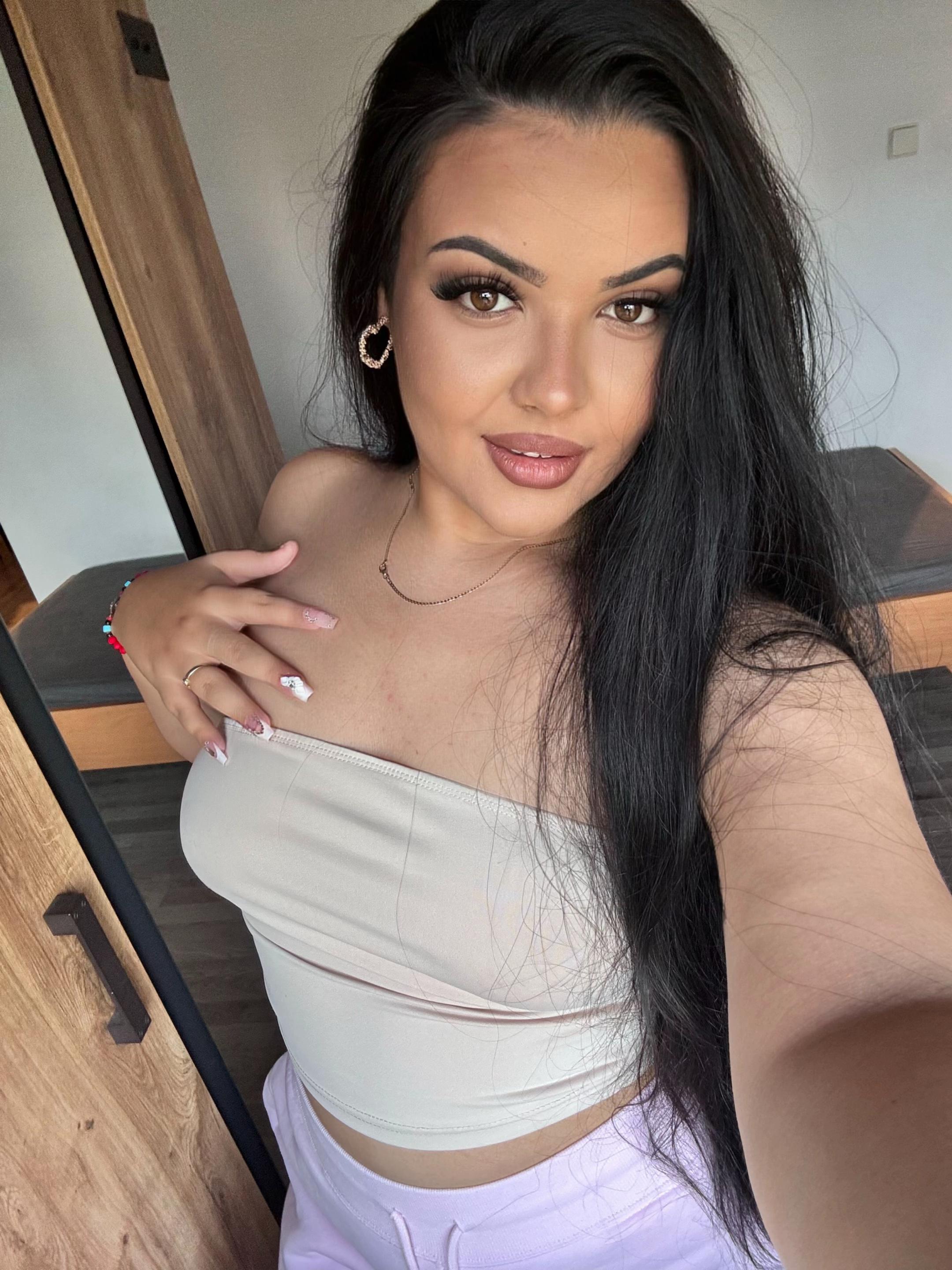 @Nikoletka💋