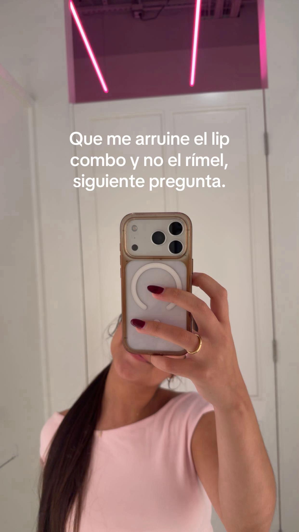 @sofii_publicspam