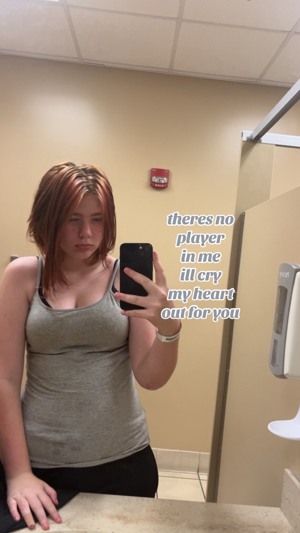 @𝓮𝓿𝓮𝓻𝓵𝓲𝓮&rsquo;𝓼 𝔀𝓲𝓯𝓮🤍