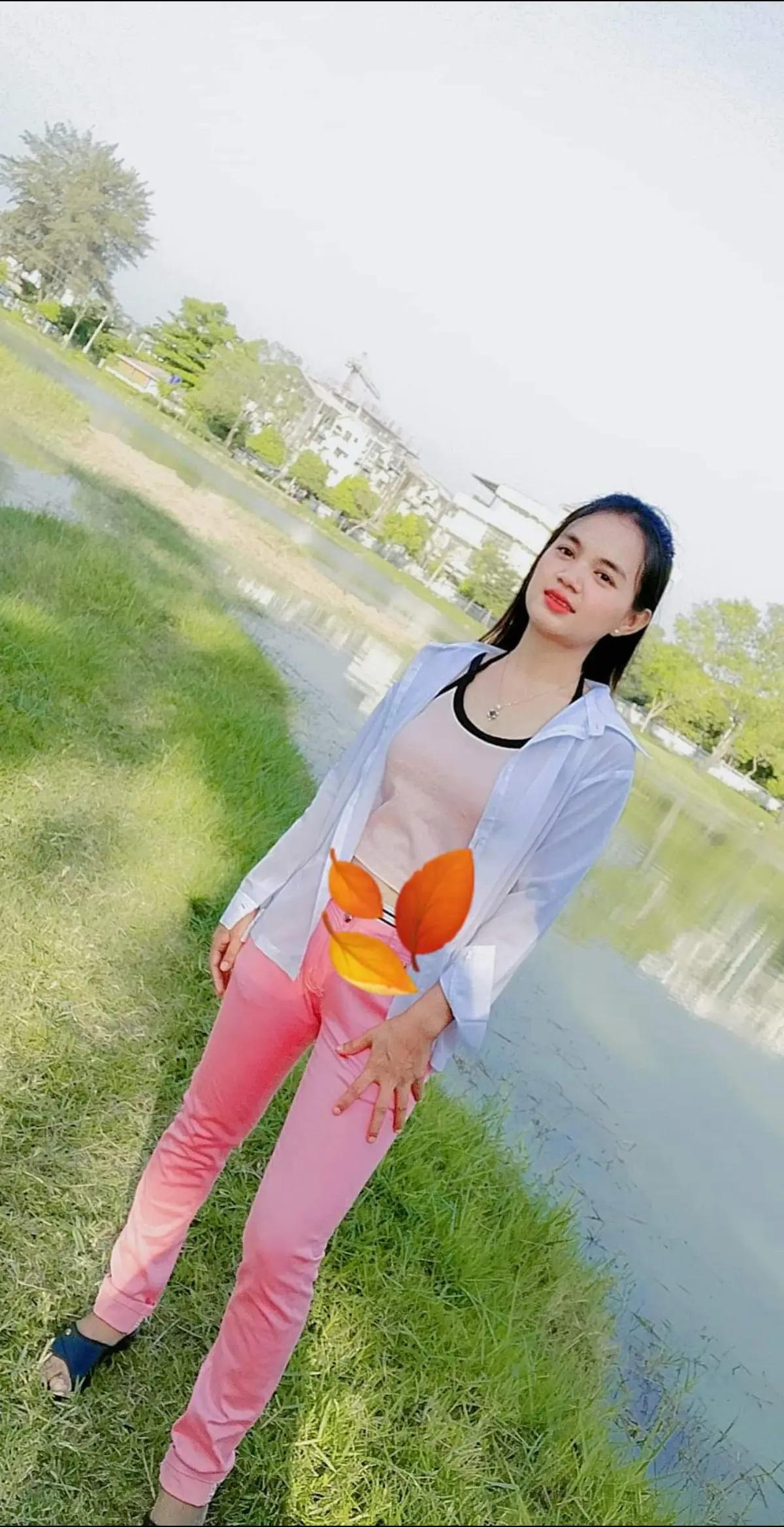 @ဘိတ်သူမလေး (ခ)မြိတ်သူမလေး🙏