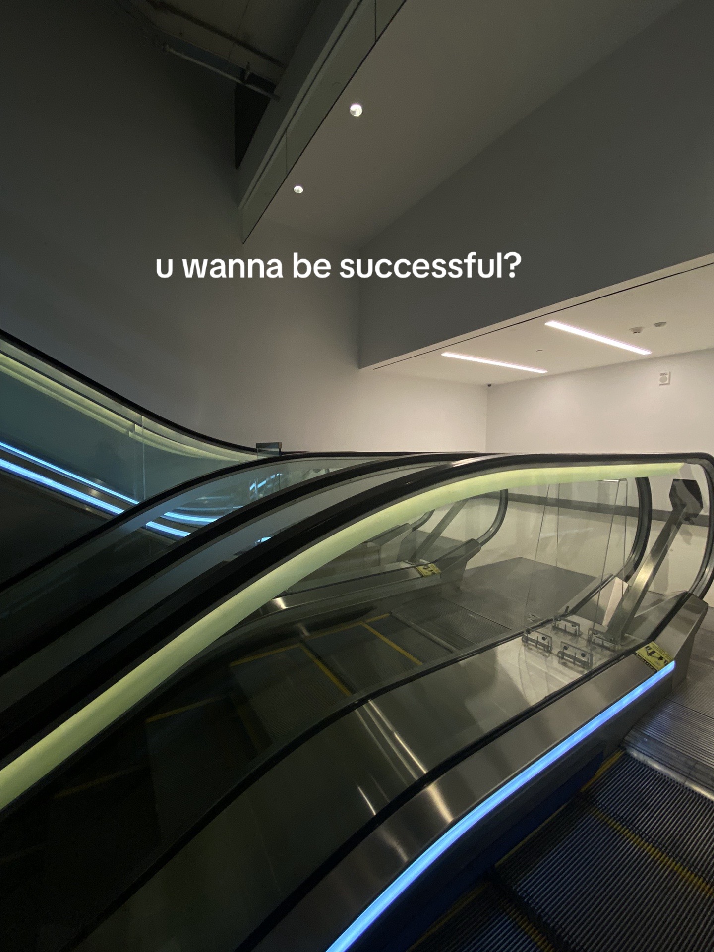 @v4zq0