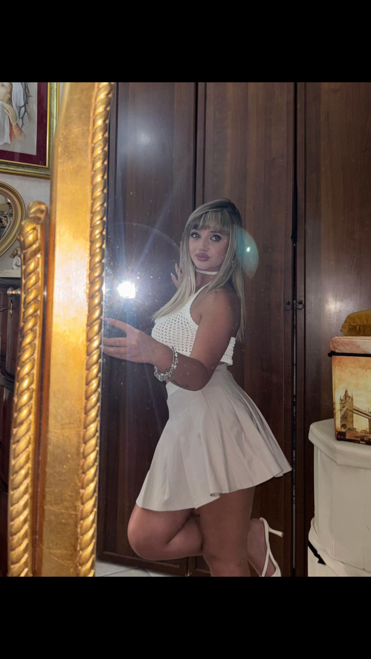 @erika